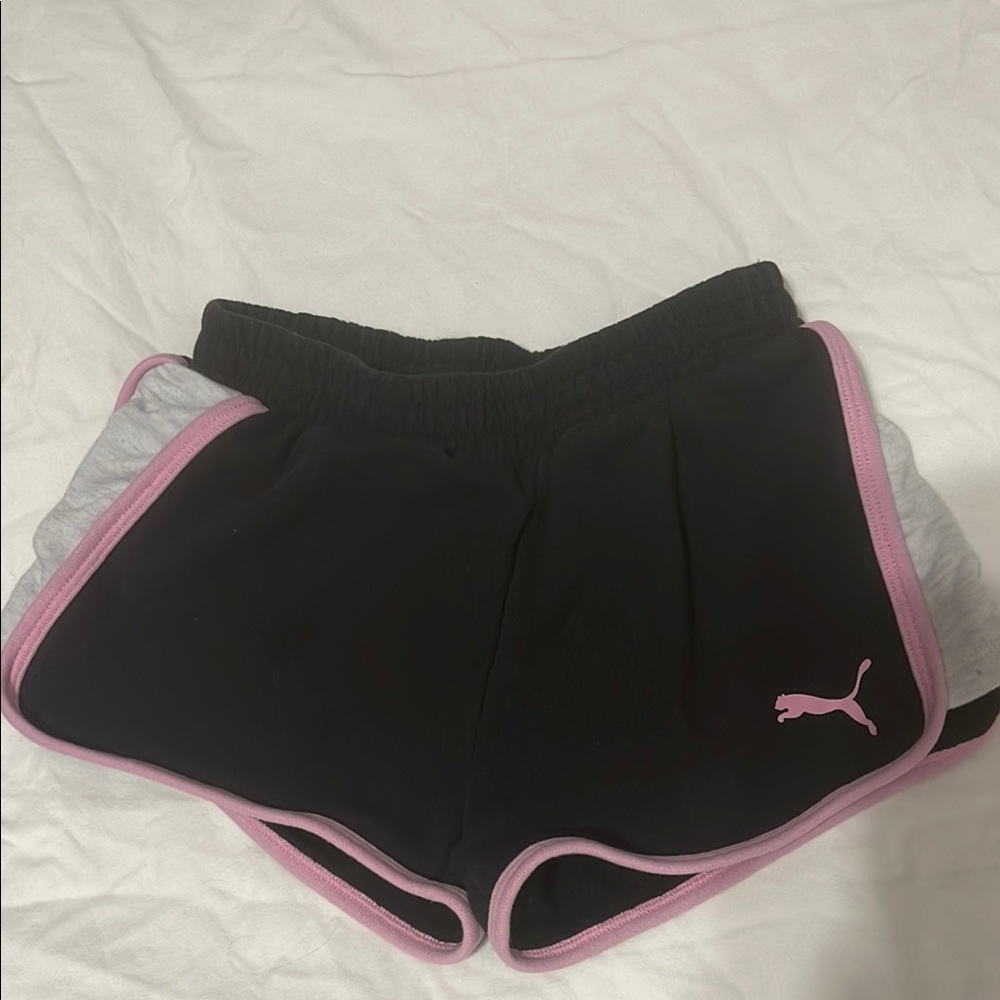 Puma Black and Pink Athletic Shorts Size S (7/8) GUC